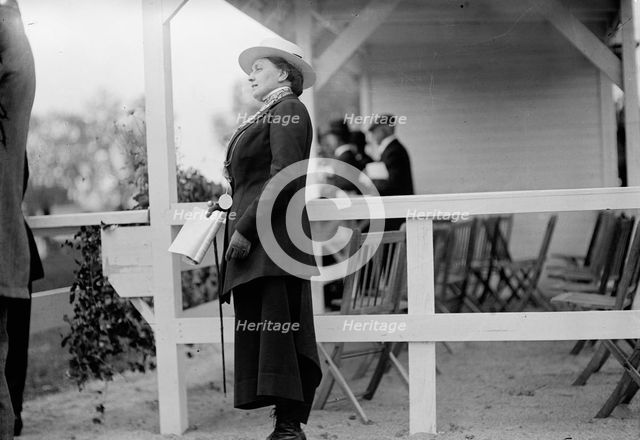 Horse Shows - Mrs. J. Carleton Semple of New York, 1911. Creator: Harris & Ewing.