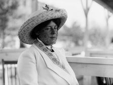 Horse Shows - Mrs. J.W. Converse, 1912. Creator: Harris & Ewing