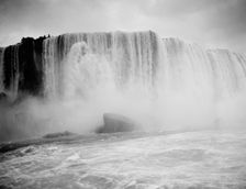 Horseshoe Fall, from Maid of the Mist, Niagara Falls, New York, ca 1900. Creator: Unknown