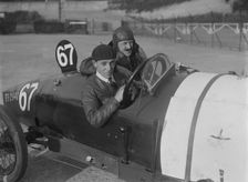 Horstman of Douglas Hawkes, JCC 200 Mile Race, Brooklands, 1921. Artist: Bill Brunell