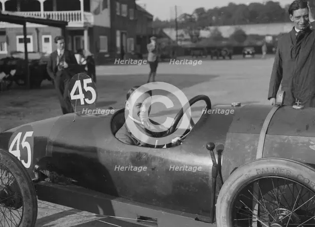 Horstman of TL Edwards, JCC 200 Mile Race, Brooklands, 1921. Artist: Bill Brunell.