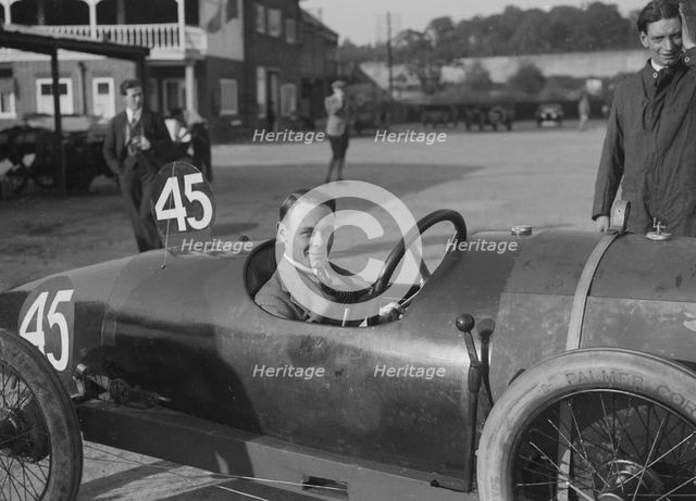 Horstman of TL Edwards, JCC 200 Mile Race, Brooklands, 1921. Artist: Bill Brunell.