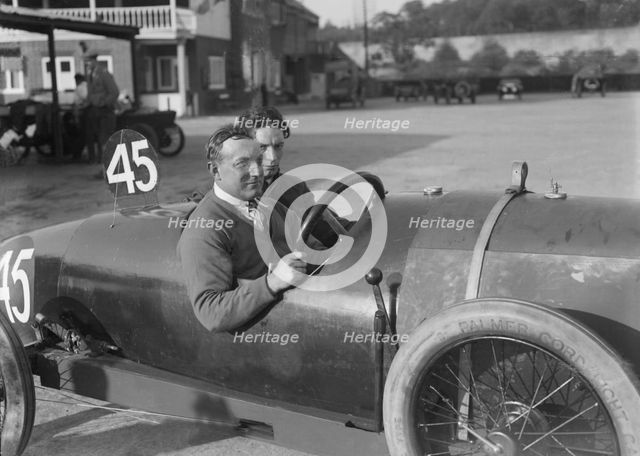 Horstman of TL Edwards, JCC 200 Mile Race, Brooklands, 1921. Artist: Bill Brunell.