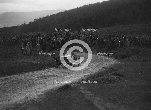 Horstman Super Sports of Winifred Pink competing in the Caerphilly Hillclimb, Wales, 1922. Artist: Bill Brunell.