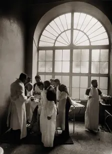 Hospital de la Santa Cruz, Barcelona: Dr Esquerdo's clinic, c1900. Creator: Unknown