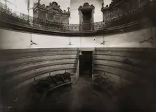 Hospital de la Santa Cruz, Barcelona: the amphitheatre, c1900. Creator: Unknown