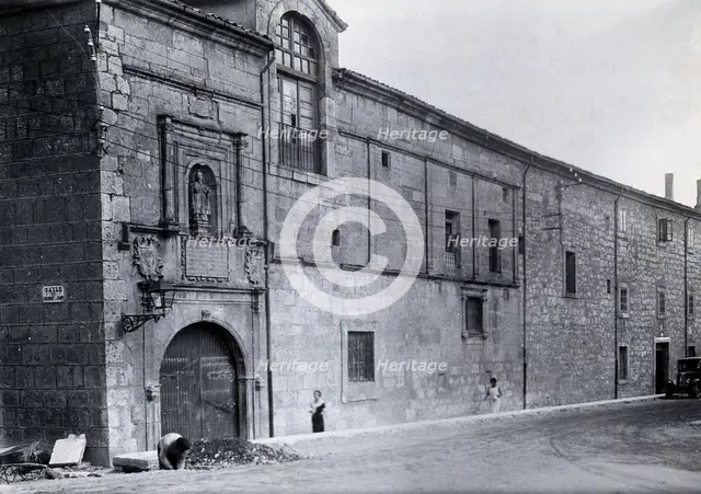Hospital de San Julian y San Quirce, Burgos: exterior, c1900. Creator: Unknown.