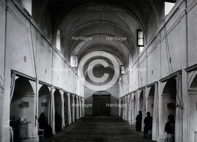 Hospital del Rey, Burgos: a ward, 1900-1999. Creator: Unknown.