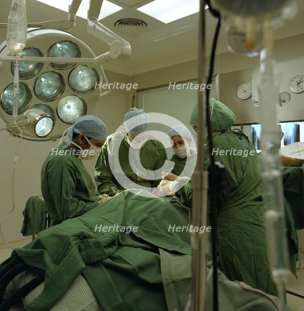 Hospital operating theatre, Royal Masonic Hospital, Hammersmith, London, 1980. Artist: Michael Walters