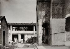 Hospital San Juan de Diós, Granada: exterior, c1900. Creator: Unknown