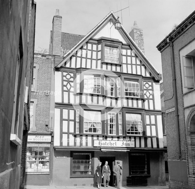Hatchet Inn, Frogmore Street, Bristol, 1945. Artist: Eric de Maré