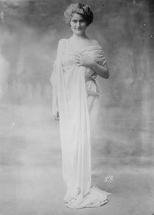 Hazell M. Cox, White, N.Y., 1910. Creator: Bain News Service