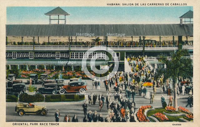 'Habana: Salida De Las Carreras De Caballos. Oriental Park Race Track', c1910. Artist: Unknown.