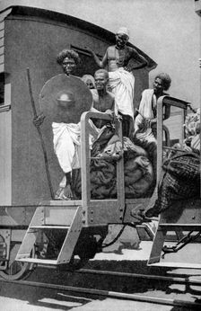 Hadendoan people, East Africa, 1922