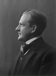 Hadley, Henry, Mr., portrait photograph, 1916. Creator: Arnold Genthe