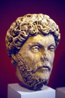 Hadrian (76-138), Roman marble bust