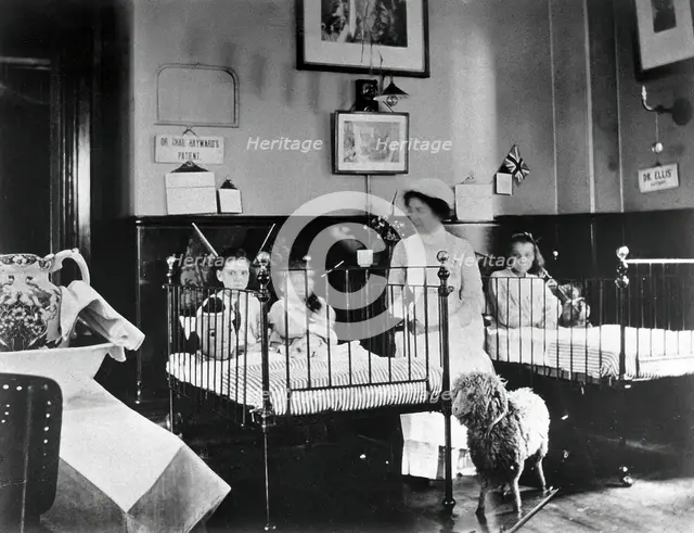 Hahnemann Hospital and Homeopathic Dispensaries, Liverpool: a children's ward..., (1910?). Creator: Unknown.