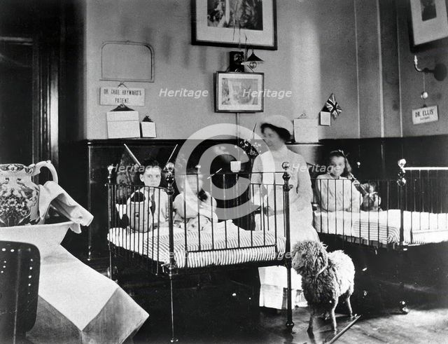 Hahnemann Hospital and Homeopathic Dispensaries, Liverpool: a children's ward..., (1910?). Creator: Unknown.