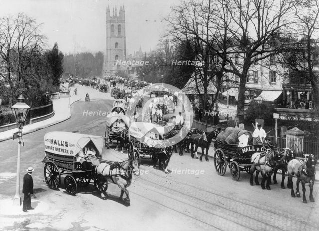 Hall's Brewery drays lead the May Day processions, Magdalen Bridge, Oxford, Oxfordshire, 1912. Artist: Henry Taunt