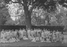 Halstead School, portrait photograph, 1916. Creator: Arnold Genthe