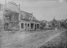 Ham - Noyon St. & Nide Blvd., between c1915 and c1920. Creator: Bain News Service
