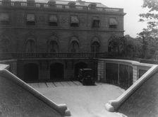 Hamilton Rice Home in Newport, Rhode Island, exterior view showing garage..., between 1917 and 1927. Creator: Frances Benjamin Johnston