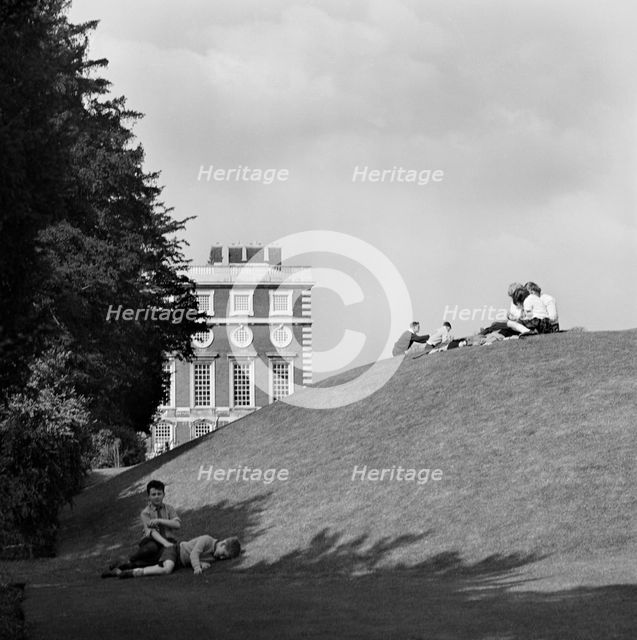 Hampton Court Palace, London, 1955-1965. Artist: John Gay