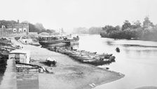 Hampton Court, Richmond-upon-Thames, Surrey. Creator: Unknown