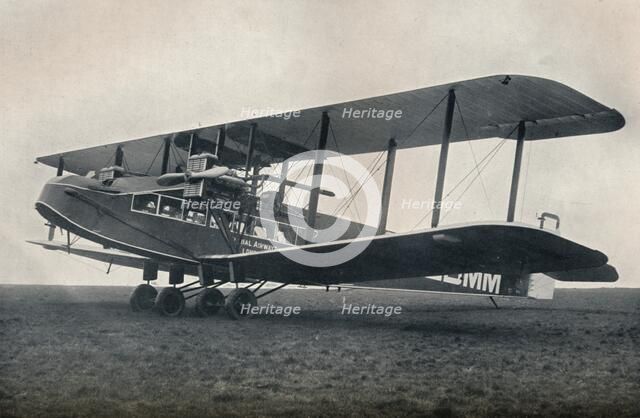 Handley-Page W.10 Passenger-carrying aeroplane operating on Imperial Airways, 1929. Artist: Unknown