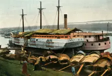 Hanoi. Bords Du Fleuve Rouge (Hanoi. On the Banks of the Red River), 1900. Creator: Unknown