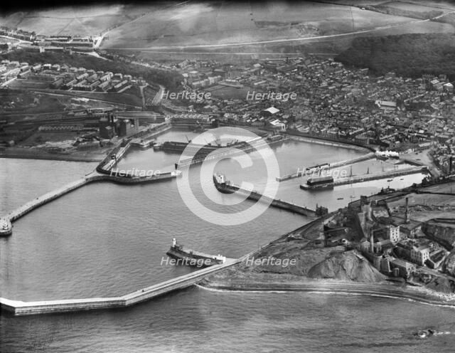 Harbour and environs, Whitehaven, Cumbria, 1933. Artist: Aerofilms.