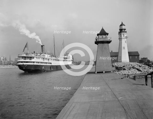Harbor entrance and lights, Buffalo, N.Y., c.between 1910 and 1920. Creator: Unknown.