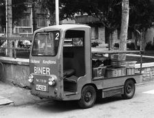 Harbilt 760 electric van. Creator: Unknown