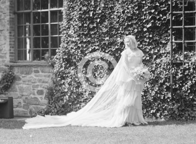 Harden, Rosemary, Miss, at her wedding, between 1928 and 1942. Creator: Arnold Genthe.