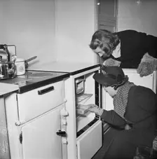 Hareclive Road, Hartcliffe, City of Bristol, City of Bristol, 30/11/1952. Creator: John Laing plc