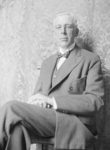 Harkness, Edward S., Mr., portrait photograph, 1931 May 15. Creator: Arnold Genthe