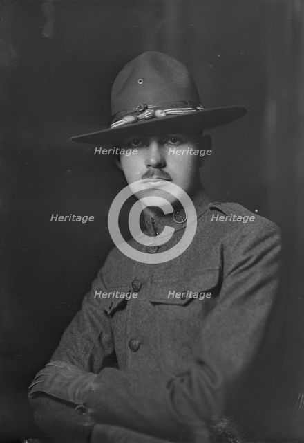 Harold Harvey, portrait photograph, 1918 Nov. Creator: Arnold Genthe.