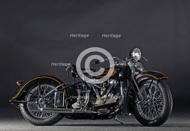 Harley Davidson ELS Knucklelhead 1937. Artist: Simon Clay.