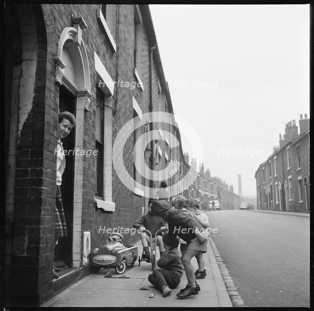 Harper Street, Middleport, Burslem, Stoke-on-Trent, 1965-1968. Creator: Eileen Deste.