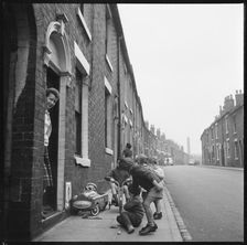 Harper Street, Middleport, Burslem, Stoke-on-Trent, 1965-1968. Creator: Eileen Deste