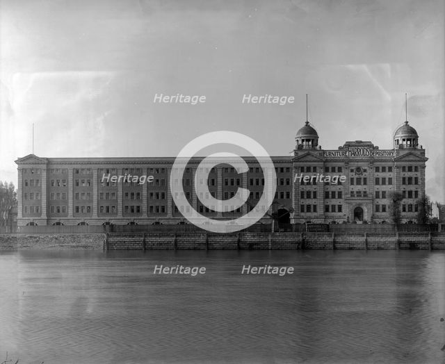 Harrods Furniture Depository, Riverview Gardens, Barnes, London, 1921. Artist: Bedford Lemere and Company