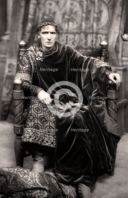 Harry Brodribb Irving (1870-1913), English actor, early 20th century.Artist: Foulsham and Banfield