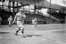 Harry Hooper, Boston Al (Baseball), 1913. Creator: Harris & Ewing