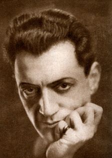 Harry Lachman, American artist, designer and film director, 1933
