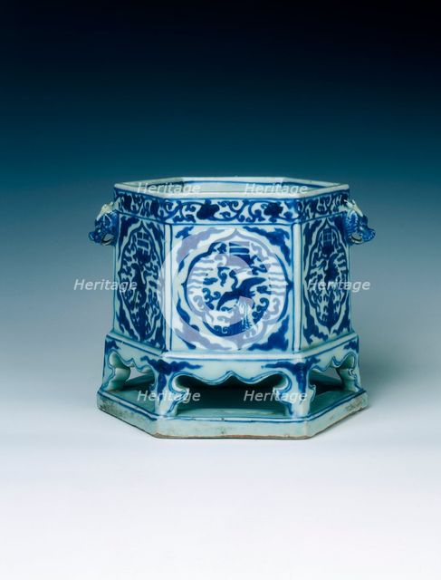 Hexagonal basin with cranes and bagua, Ming dynasty, Wanli period, China, 1572-1620. Artist: Unknown