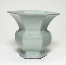 Hexagonal Vase, Qing dynasty (1644-1911), 18th/19th century. Creator: Unknown