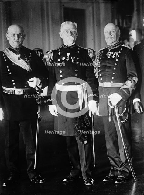 Heyl, Charles Heath, Maj. Gen., U.S.A., Left; Humphrey, Charles Frederic, State Chairman..., 1912. Creator: Harris & Ewing.