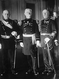 Heyl, Charles Heath, Maj. Gen., U.S.A., Left; Humphrey, Charles Frederic, State Chairman..., 1912. Creator: Harris & Ewing