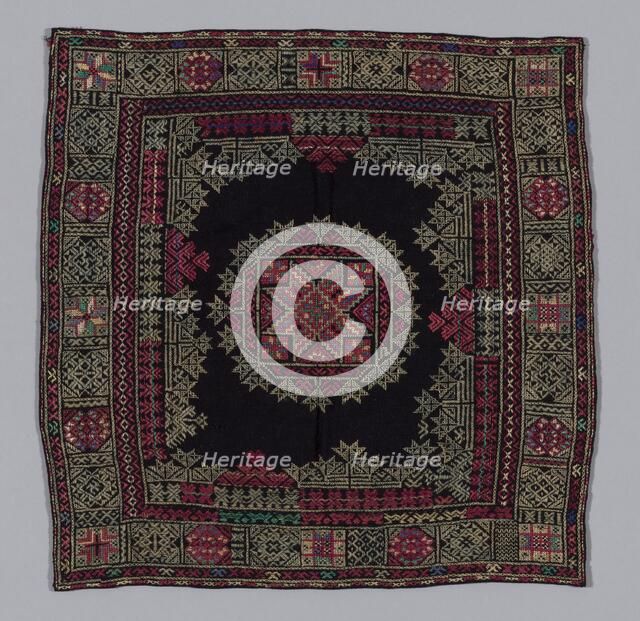 Head Cover, China, 1900, Qing Dyanasty (1644-1911). Creator: Unknown.