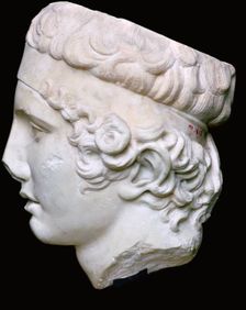 Head of the Diadumenos, 5th century BC